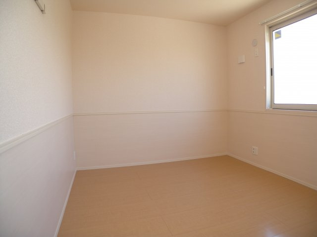 デルニエコートの洋室