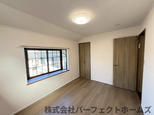 長尾元町7丁目戸建の洋室|コンパクトで使いやすい洋室です