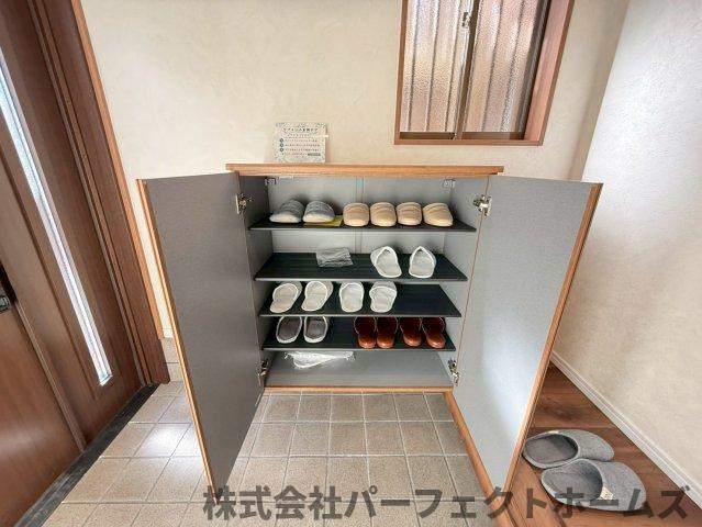 長尾元町7丁目戸建の収納|ちょっとした収納スペースも充実しています