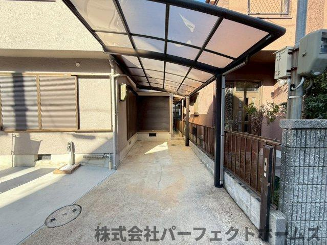 長尾元町7丁目戸建の駐車場|駐車スペースもあります