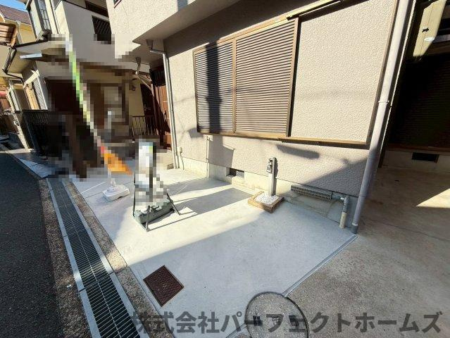 長尾元町7丁目戸建のその他|玄関前スペースです