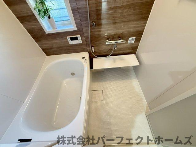 長尾元町7丁目戸建の浴室|コンパクトで使いやすいお風呂です