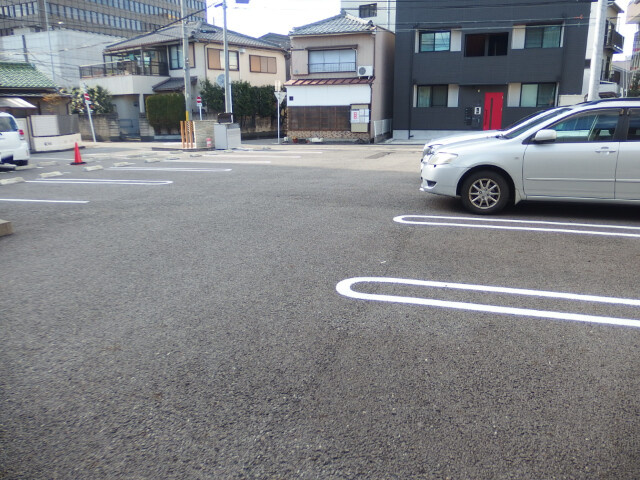 Ｄ－ｒｏｏｍ十王の駐車場