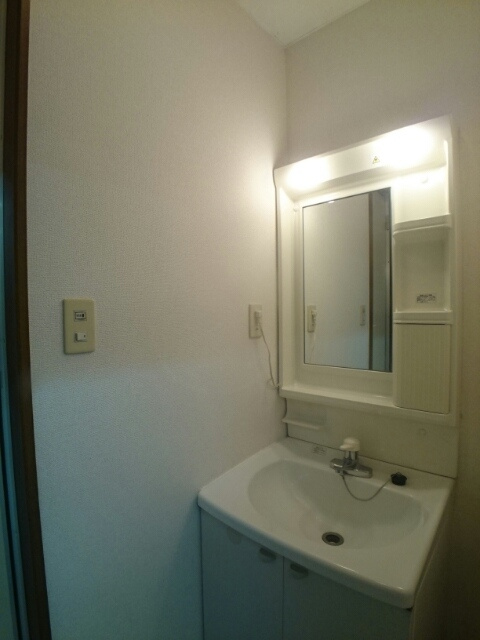 イムーブル・エーの独立洗面台