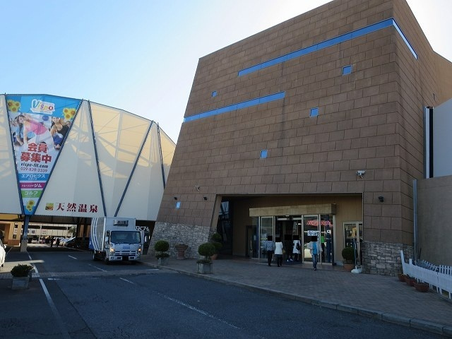 イムーブル・エーの周辺