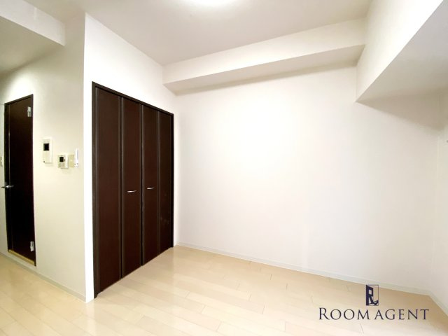 La Douceur今池の居間・リビング