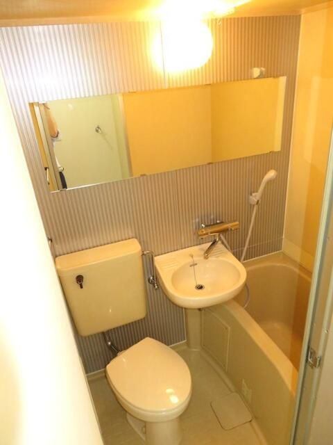 日神パレス板橋本町第３の浴室