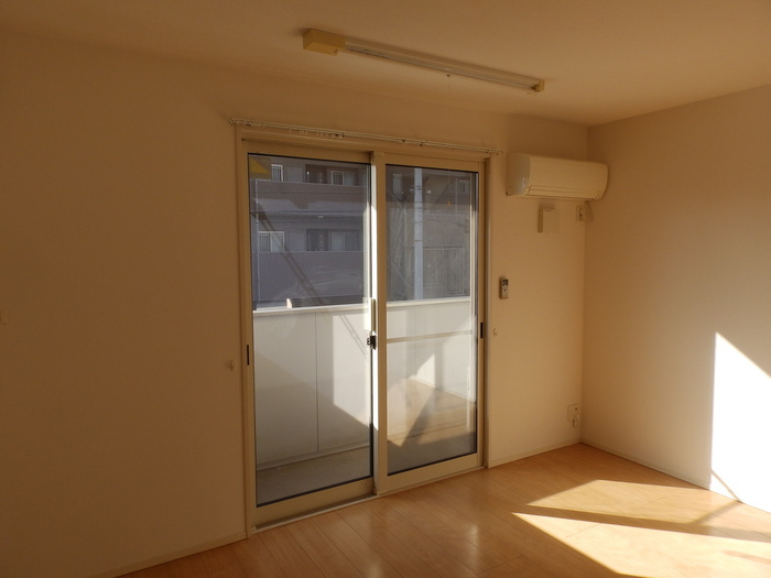 サンパレス・ムーンパレス　サンパレスの洋室