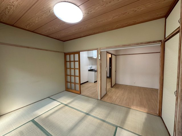 コーポハルヤマの和室