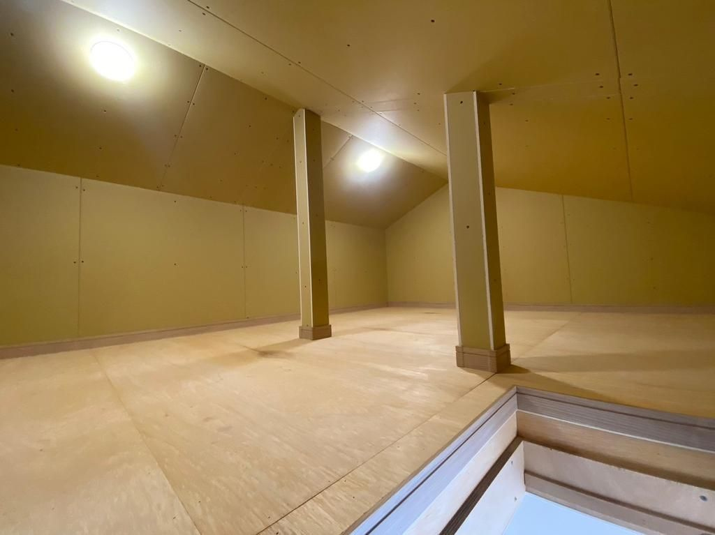 ラ・バーズ　の内装