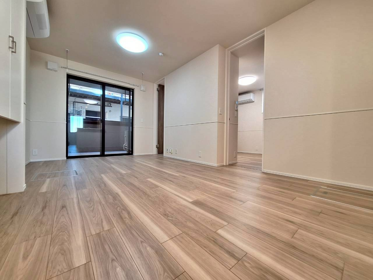 Encantの居間・リビング|★南向きリビング★