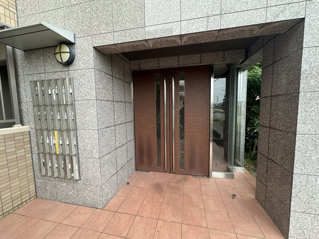 ベルコリーヌ浄水のエントランス
