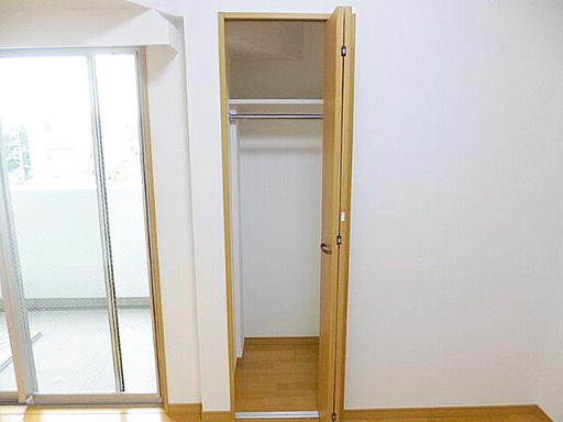 ディアレイシャス王子神谷の収納