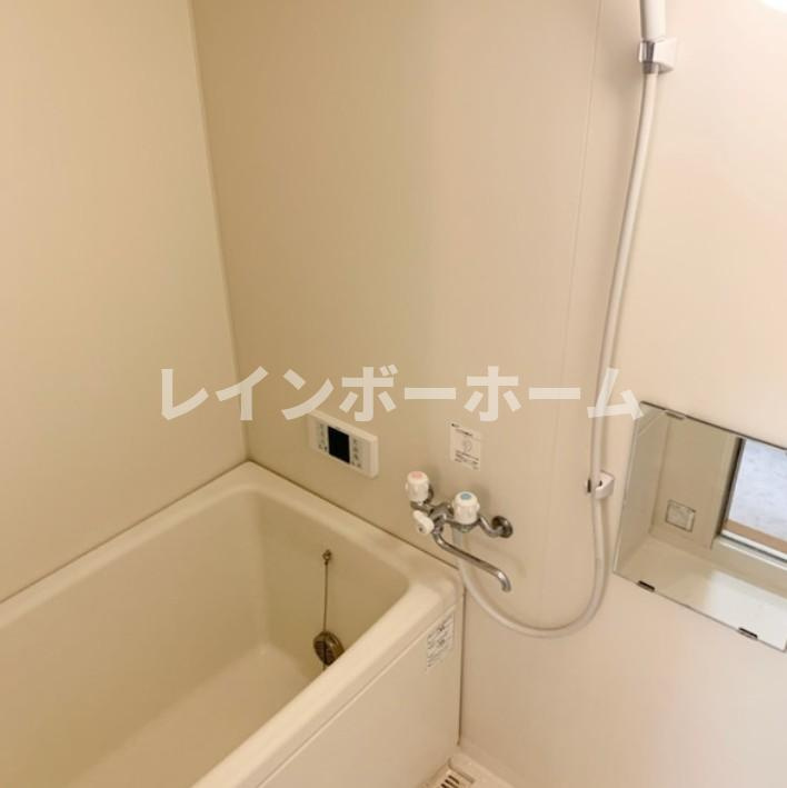 エクセレント東綾瀬の浴室