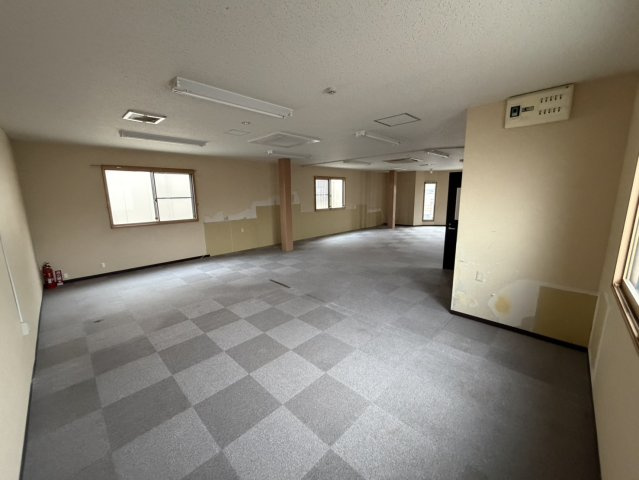 小清水ビルの内装