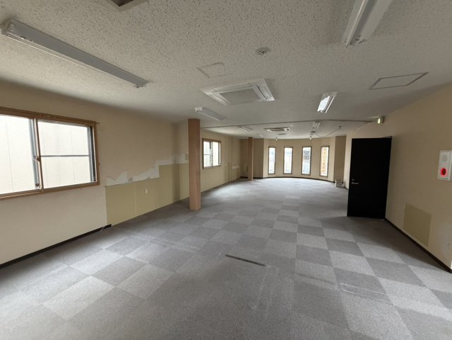 小清水ビルの内装