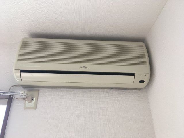 ライブコア本町の設備|エアコン