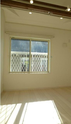 【居間・リビング】 | ハーミットクラブハウス石川町 KANAテラス2