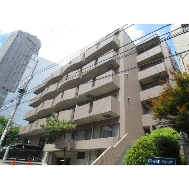 グランド・スポットの外観