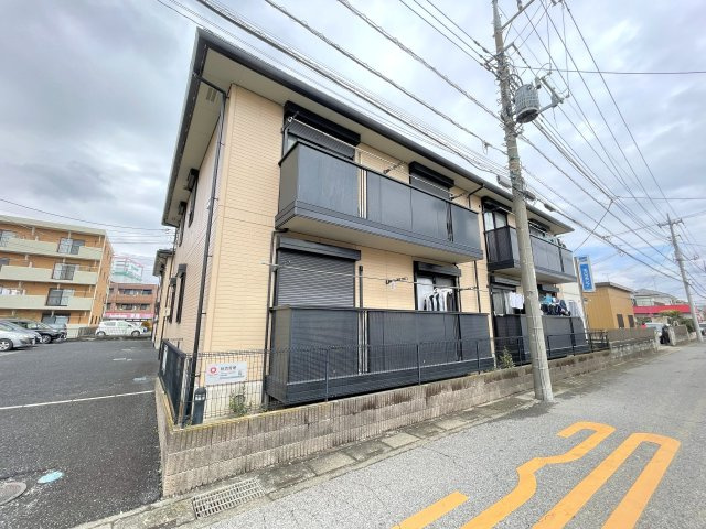 コートヴィレッジBの外観