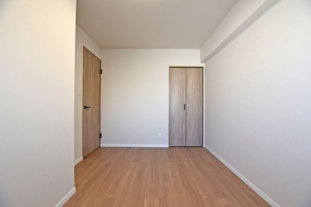 伊丹グリーンハイツの洋室|-洋室5.0帖-