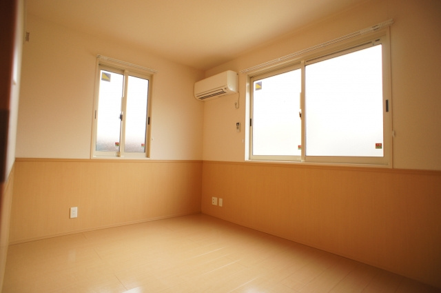 Amour(アムール)の洋室|二面採光の洋室♪