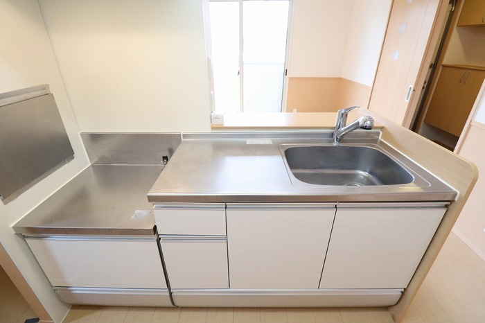 Amour(アムール)のキッチン|リビングが見渡せるカウンターキッチン♪