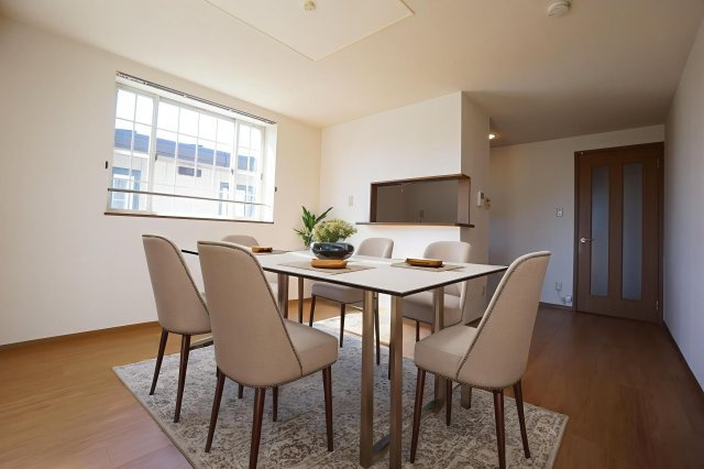 Ｔ＆Ｍレジデンスの居間・リビング|※CGで家具等を配置したものです。実際に家具等は含まれません。
