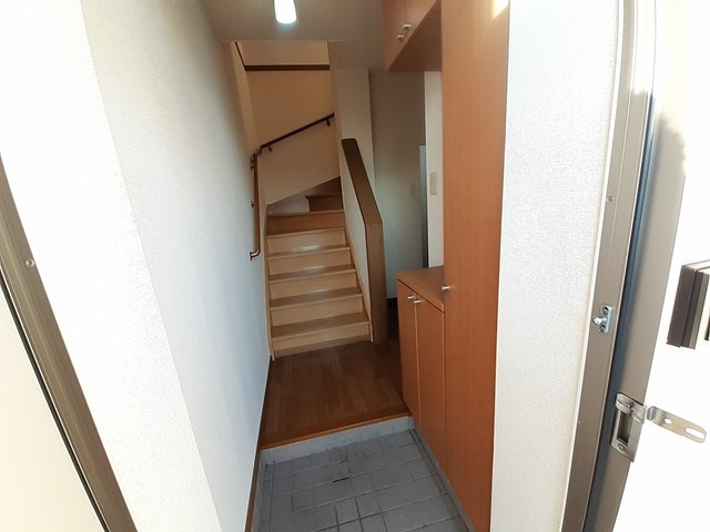 シャンテ・ボヌールの玄関