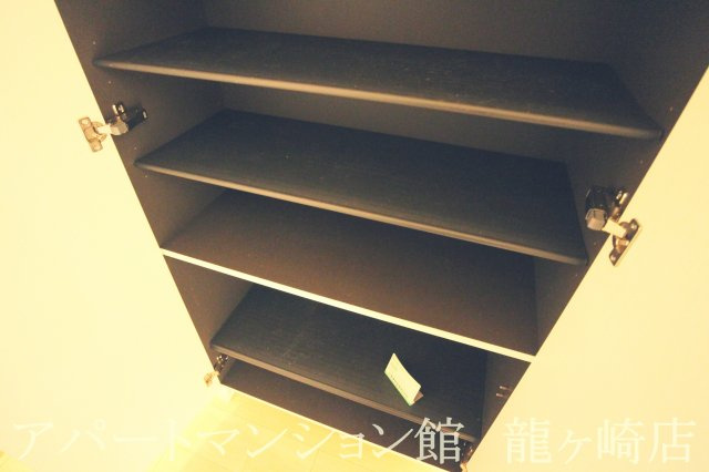 ヴィラ・エレガントの収納