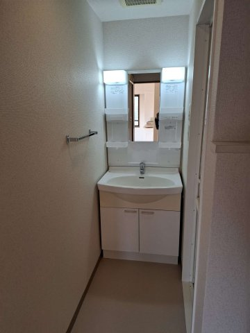 台東区松が谷４丁目の賃貸マンション