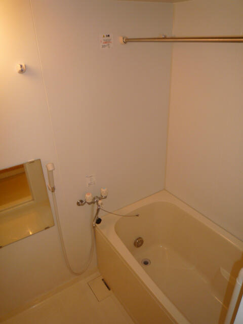 グランディール（松戸）の浴室