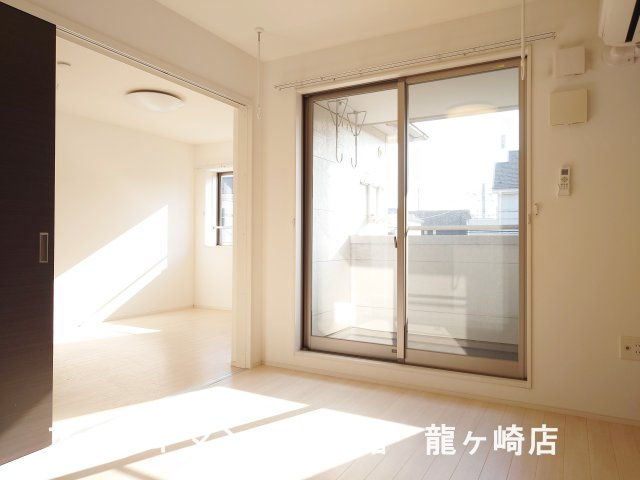 ゼルコバⅡの内装