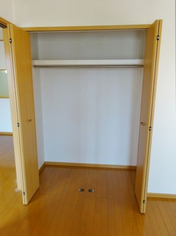 パラデーゾ　リーベロＤの収納