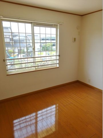 パラデーゾ　リーベロＤの洋室