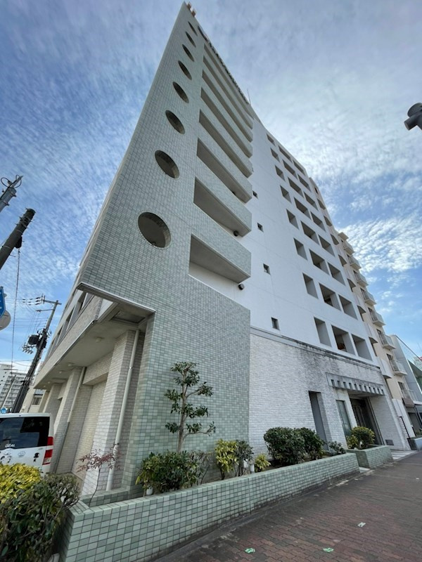 インベスト神戸エアフロントの外観