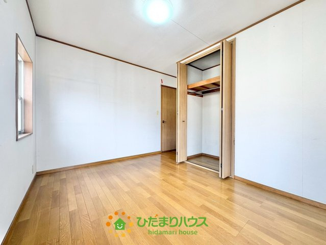 白岡市小久喜　中古一戸建ての洋室|2月20日撮影