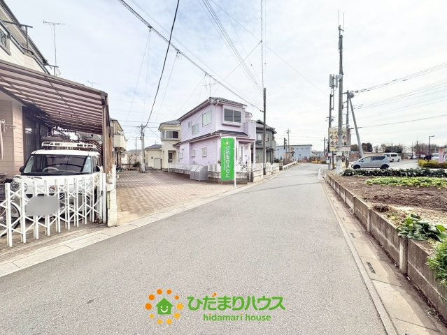 白岡市小久喜　中古一戸建ての前面道路含む現地写真|2月20日撮影