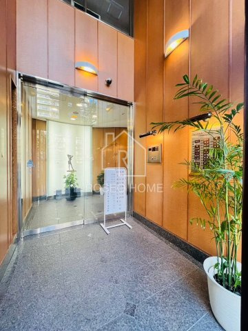 パークヒルズゼンボー大手前のエントランス