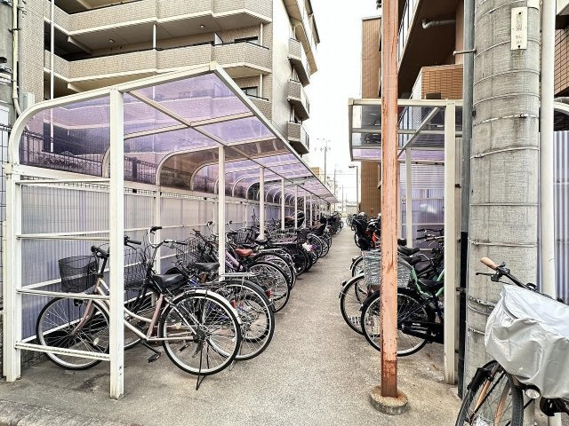 若園11番館のその他