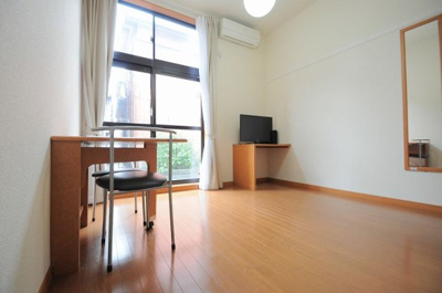 【居間・リビング】 | レオパレスパルグランデ南町 | ゆったりとした居間です