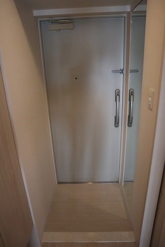 ストームの玄関