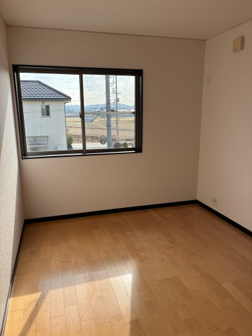 和歌山市楠本・中古戸建・116608の洋室