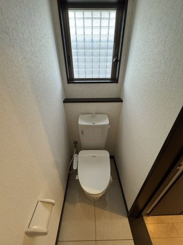 和歌山市楠本・中古戸建・116608のトイレ