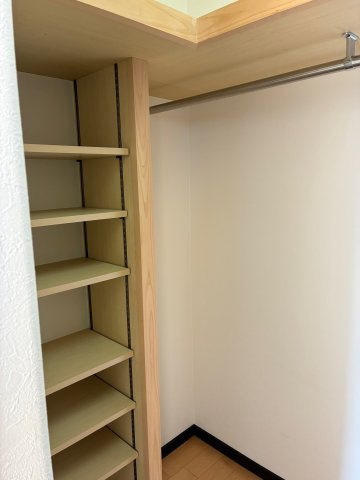 和歌山市楠本・中古戸建・116608の収納