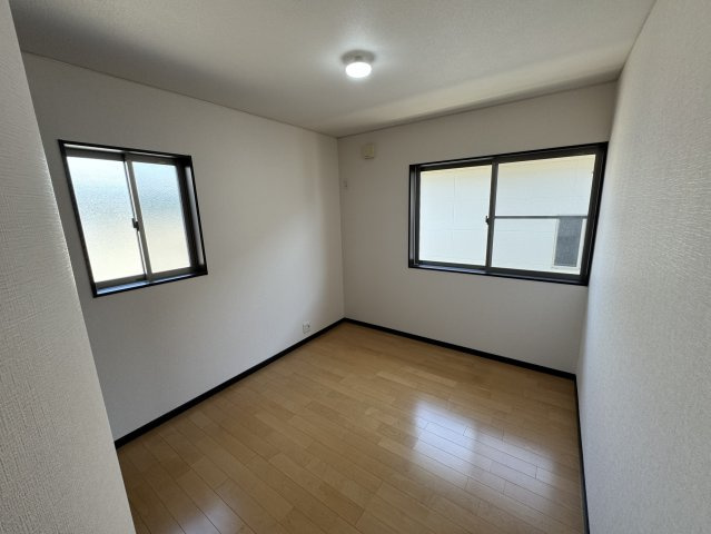 和歌山市楠本・中古戸建・116608の洋室