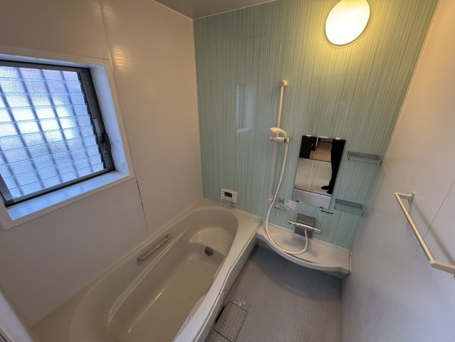 和歌山市楠本・中古戸建・116608の浴室