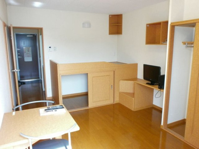 【居間・リビング】 | レオパレス天神 | 使いやすいリビングです