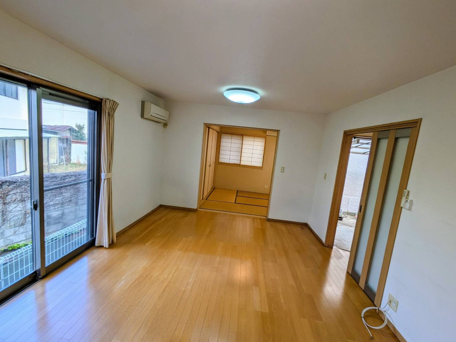 泉南市樽井５丁目　の居間・リビング