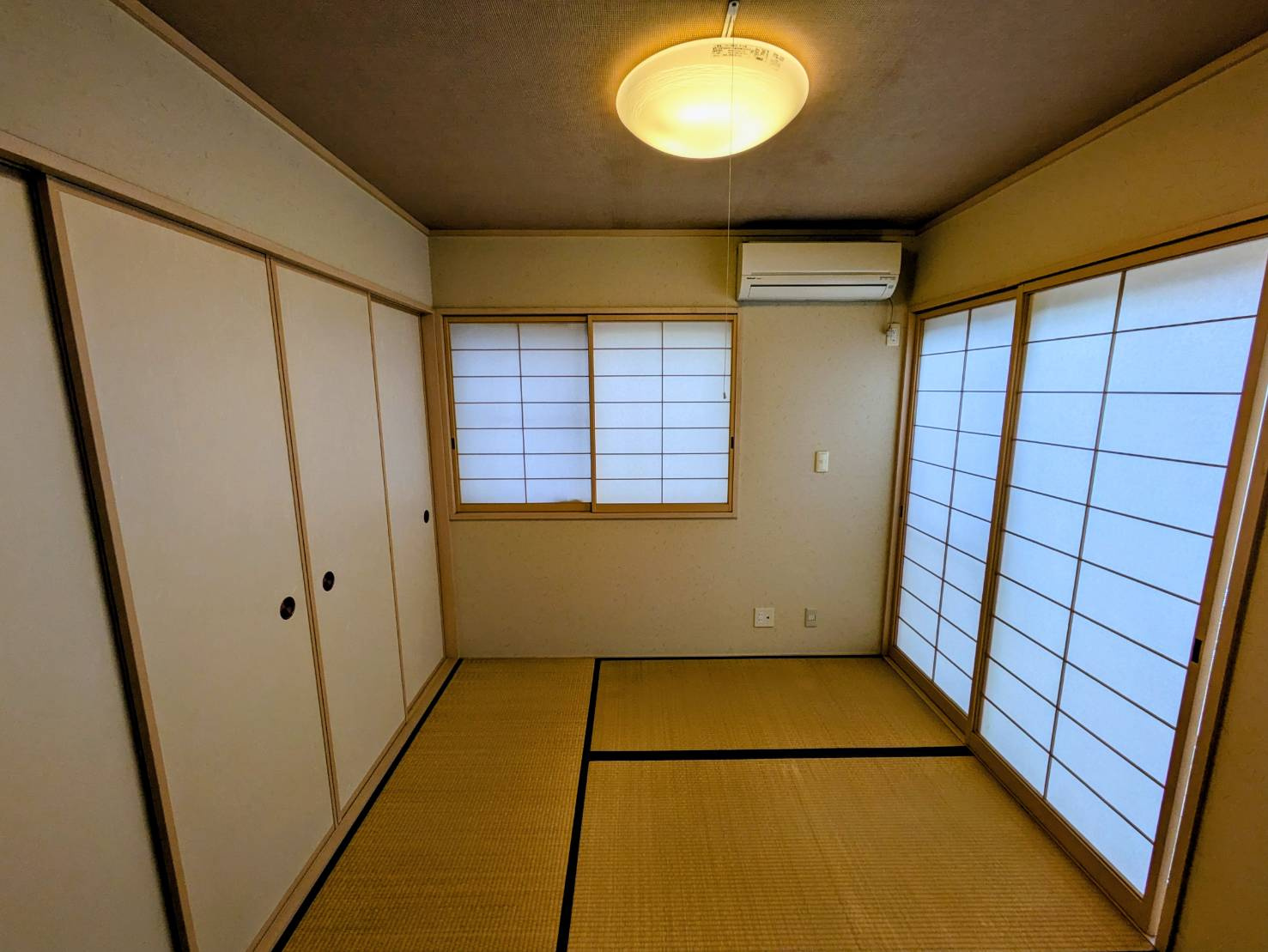 泉南市樽井５丁目　の和室